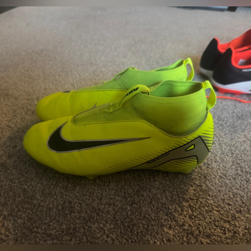 Nike airzoom kids Neon Yellow Soccer Cleats